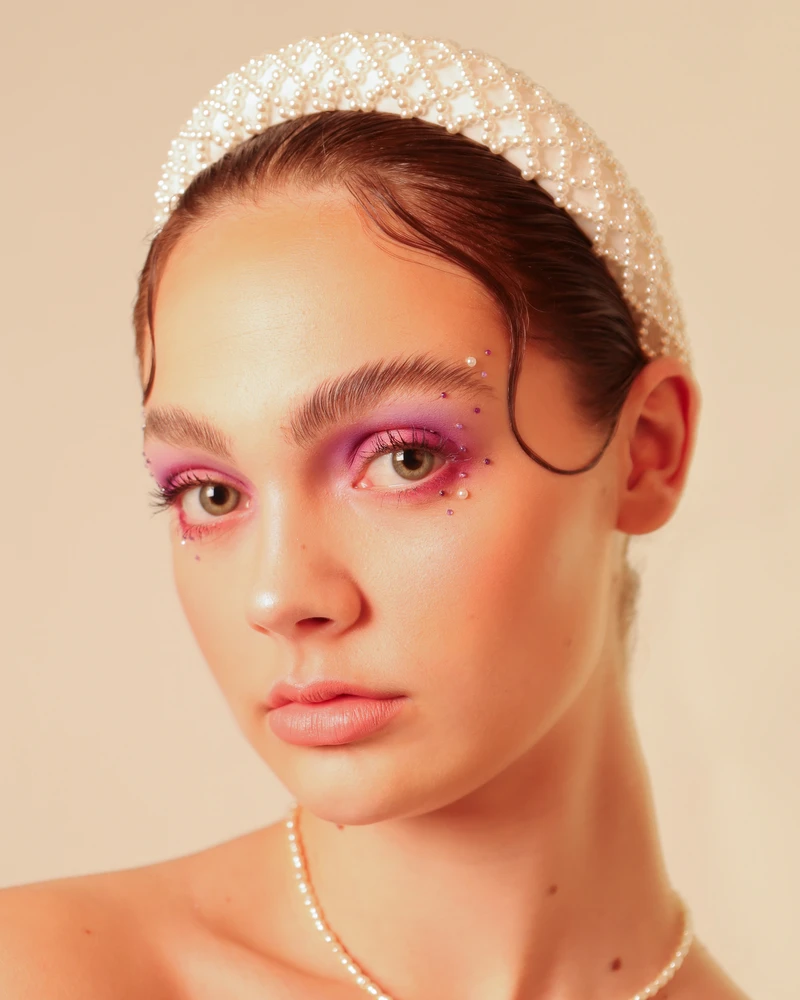 Fotoshoot make-up in roze tinten